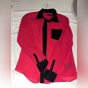 Shear two-tone button up top